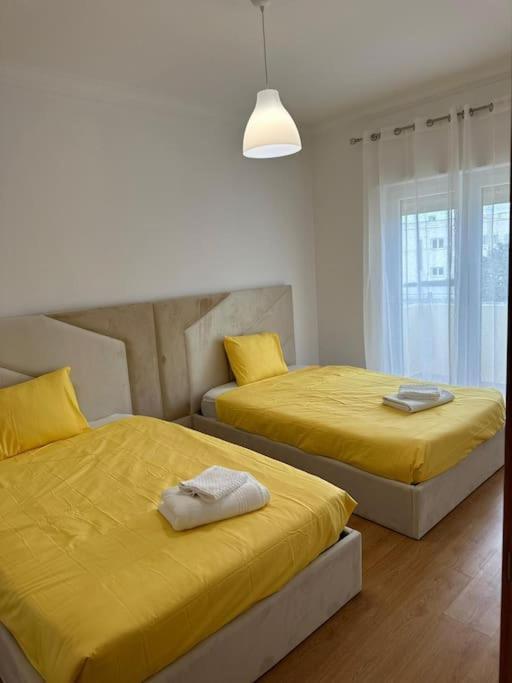 Holiday home Extraordinary House At Fernao Ferro! Fernao Ferro