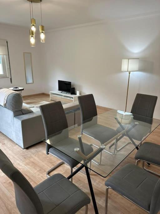 Extraordinary House At Fernao Ferro! Holiday home *